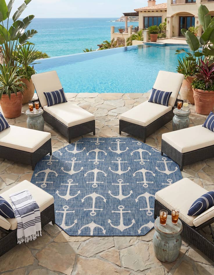 Detail image of 7' 10 x 7' 10 Easy-Clean Coastal Indoor / Outdoor Octagon Rug