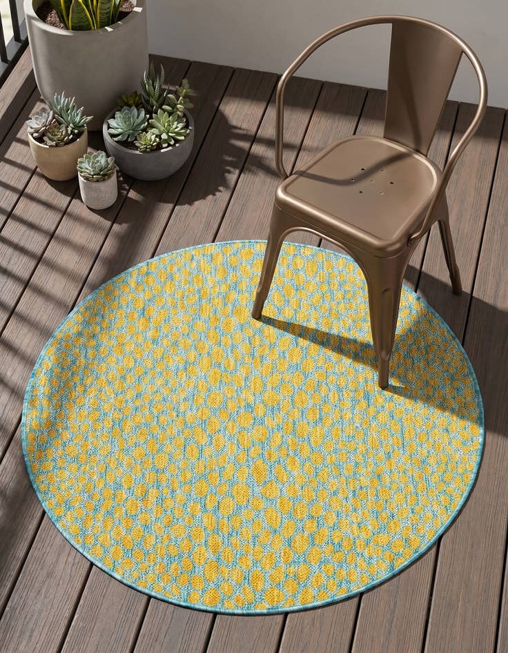 Detail image of 3' x 3' Easy-Clean Jill Zarin Cape Town Indoor / Outdoor Round Rug