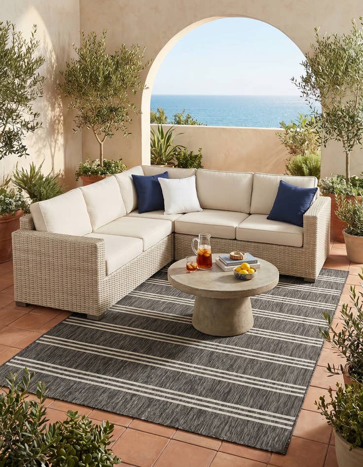 Detail image of 7' 10 x 10' Easy-Clean Jill Zarin Anguilla Indoor / Outdoor Rug
