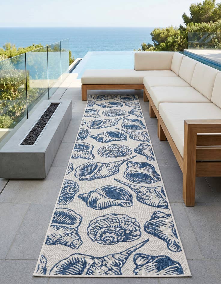 Detail image of 2' 7 x 12' Easy-Clean Coastal Indoor / Outdoor Runner Rug