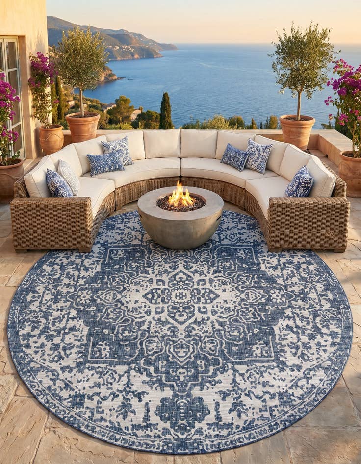 Detail image of 13' x 13' Easy-Clean Jill Zarin Dubai Indoor / Outdoor Round Rug