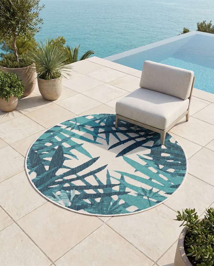 4' x 4' Easy-Clean Botanical Indoor / Outdoor Round Rug
