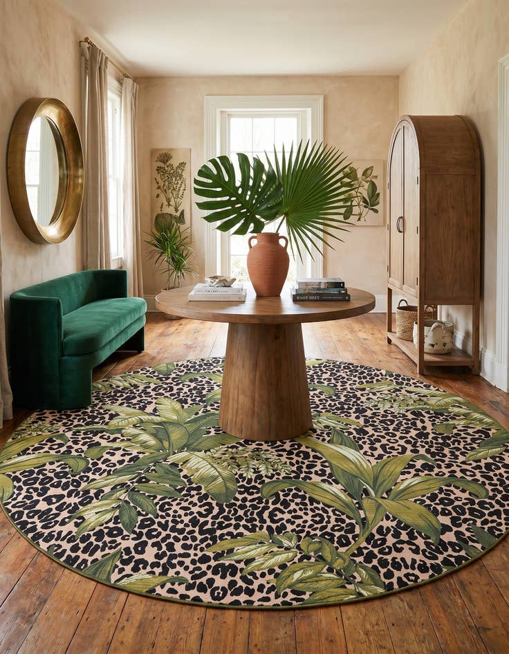 Detail image of 10' x 10' Easy-Clean Botanical Indoor / Outdoor Round Rug