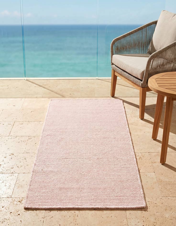 Detail image of 2' x 4' 1 Easy-Clean Jill Zarin Palm Springs Indoor / Outdoor Runner Rug