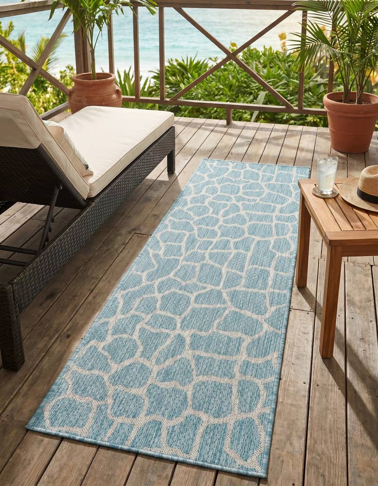Detail image of 2' x 6' Easy-Clean Safari Indoor / Outdoor Runner Rug