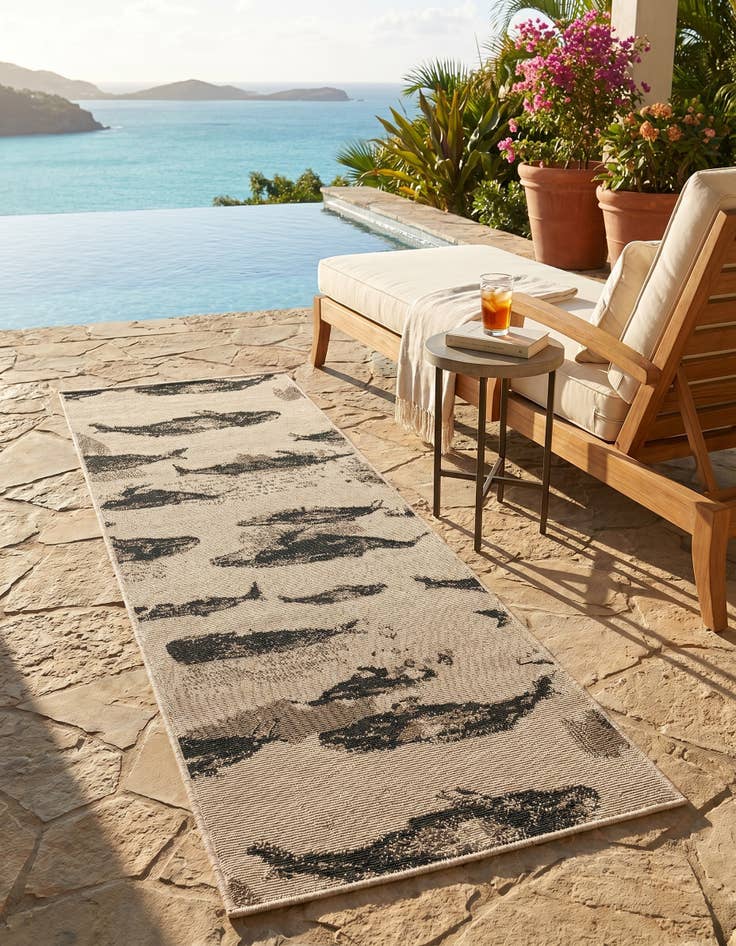 Detail image of 2' x 6' Easy-Clean Coastal Indoor / Outdoor Runner Rug