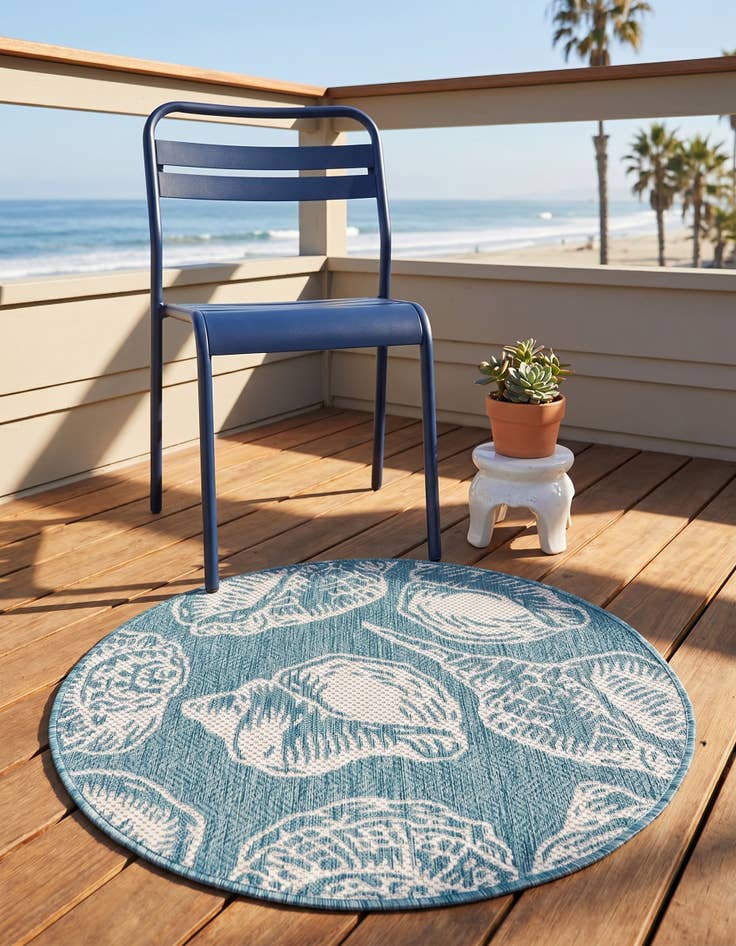 Detail image of 3' x 3' Easy-Clean Coastal Indoor / Outdoor Round Rug