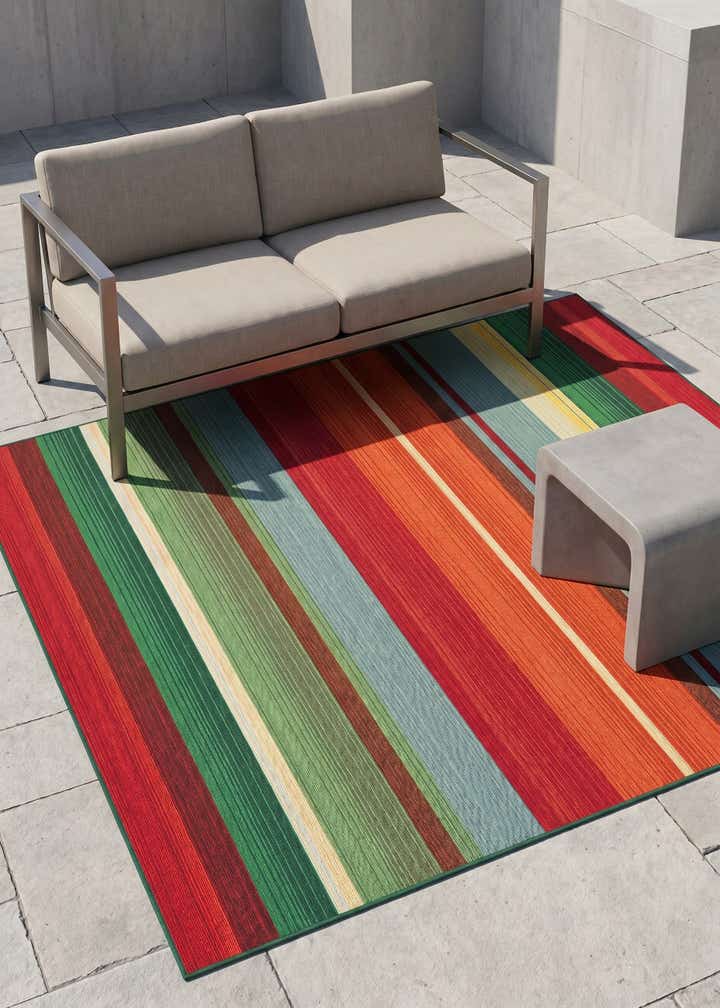 5' 3 x 5' 3 Easy-Clean Modern Indoor / Outdoor Square Rug