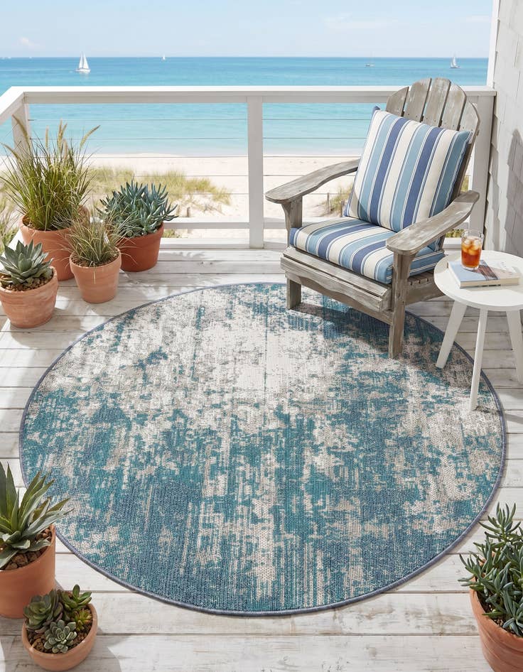 Detail image of 4' x 4' Easy-Clean Coastal Indoor / Outdoor Round Rug
