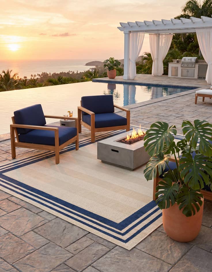Detail image of 7' x 10' Easy-Clean Aruba Indoor / Outdoor Rug