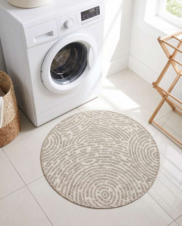 3' x 3' Easy-Clean Modern Indoor / Outdoor Round Rug