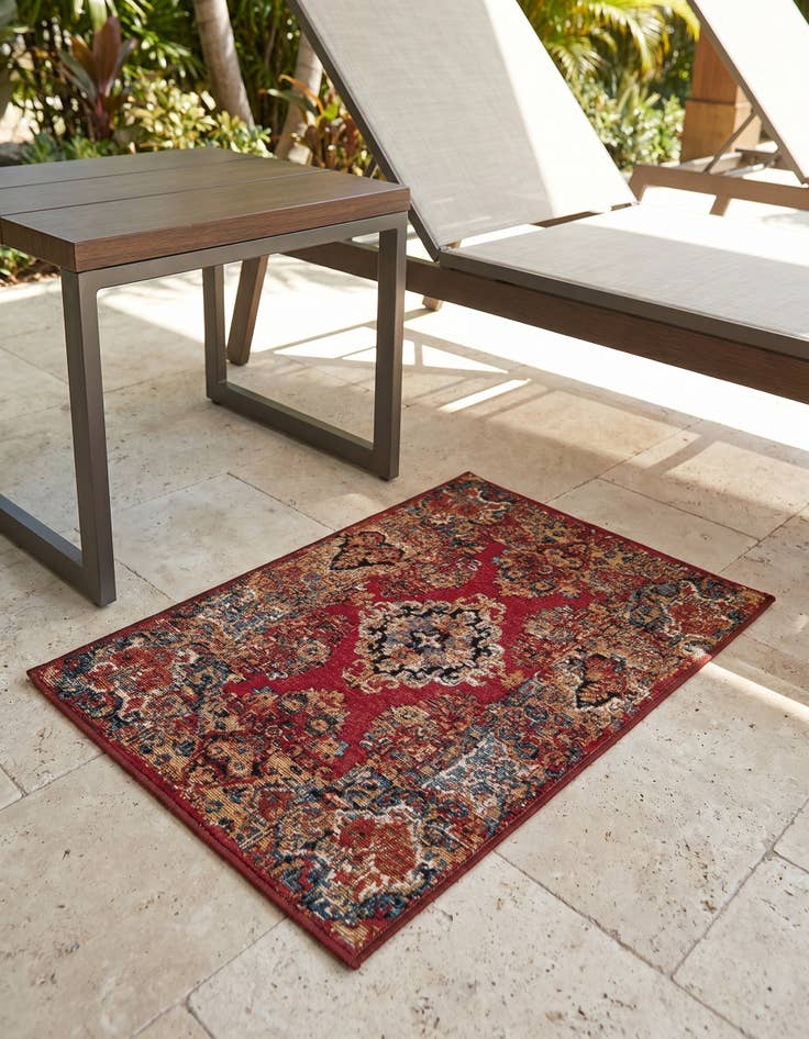 Detail image of 2' x 3' Easy-Clean Traditional Indoor / Outdoor Rug