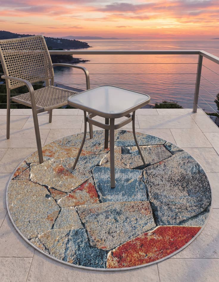 Detail image of 3' x 3' Easy-Clean Modern Indoor / Outdoor Round Rug