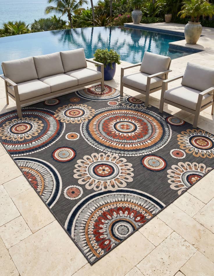 Detail image of 8' 2 x 10' Easy-Clean Botanical Indoor / Outdoor Rug