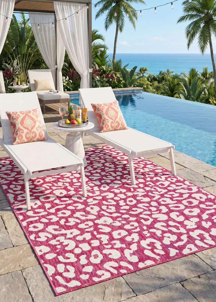 5' 3 x 8' Easy-Clean Safari Indoor / Outdoor Rug