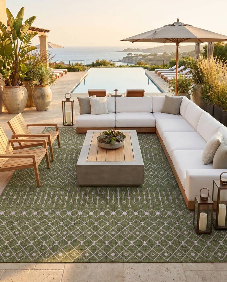Detail image of 13' x 13' Easy-Clean Trellis Indoor / Outdoor Square Rug