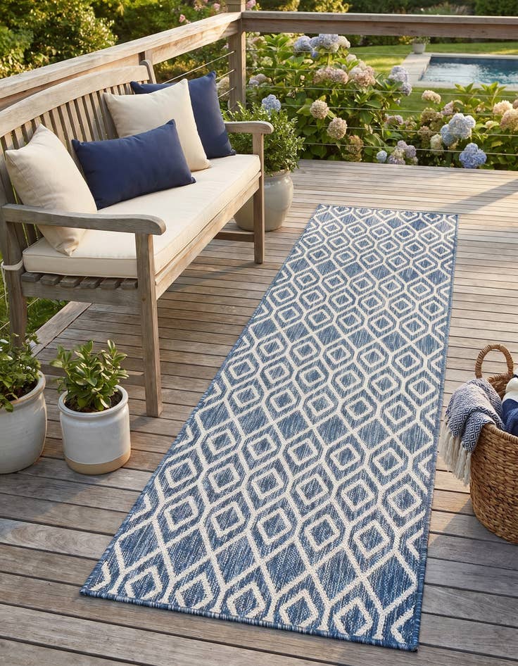 Detail image of 2' x 8' Easy-Clean Jill Zarin Turks and Caicos Indoor / Outdoor Runner Rug