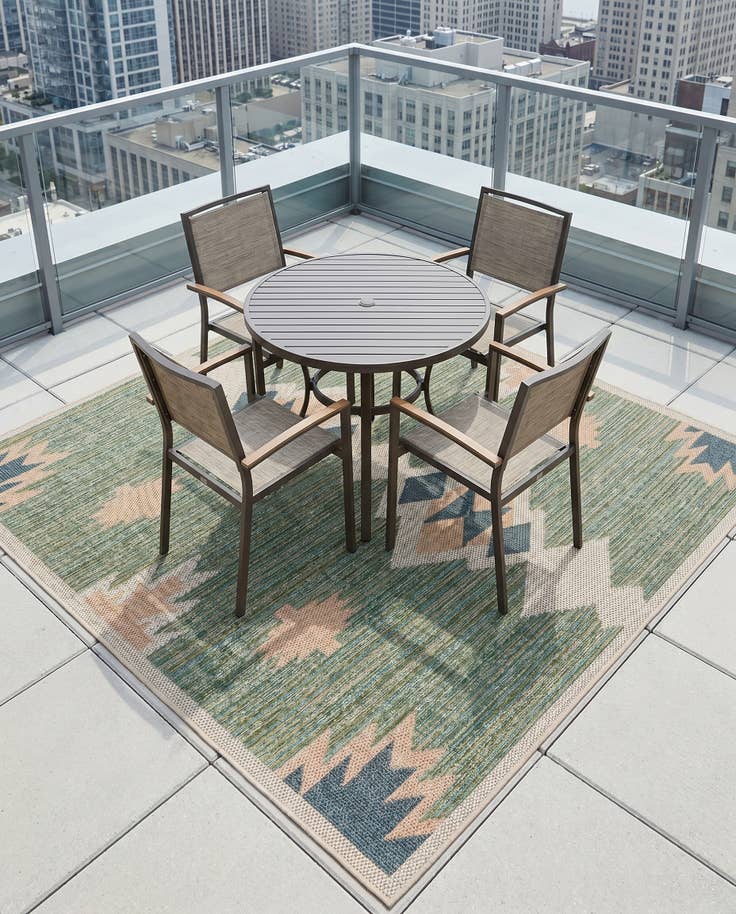 Detail image of 6' x 6' Easy-Clean Baja Indoor / Outdoor Square Rug