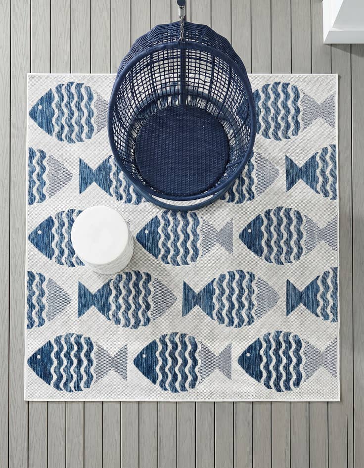 Detail image of 5' 3 x 5' 3 Easy-Clean Coastal Indoor / Outdoor Square Rug