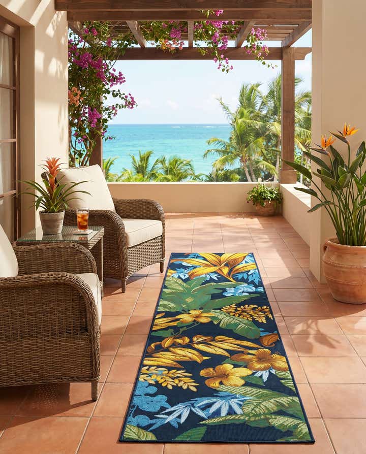 2' x 8' Easy-Clean Botanical Indoor / Outdoor Runner Rug