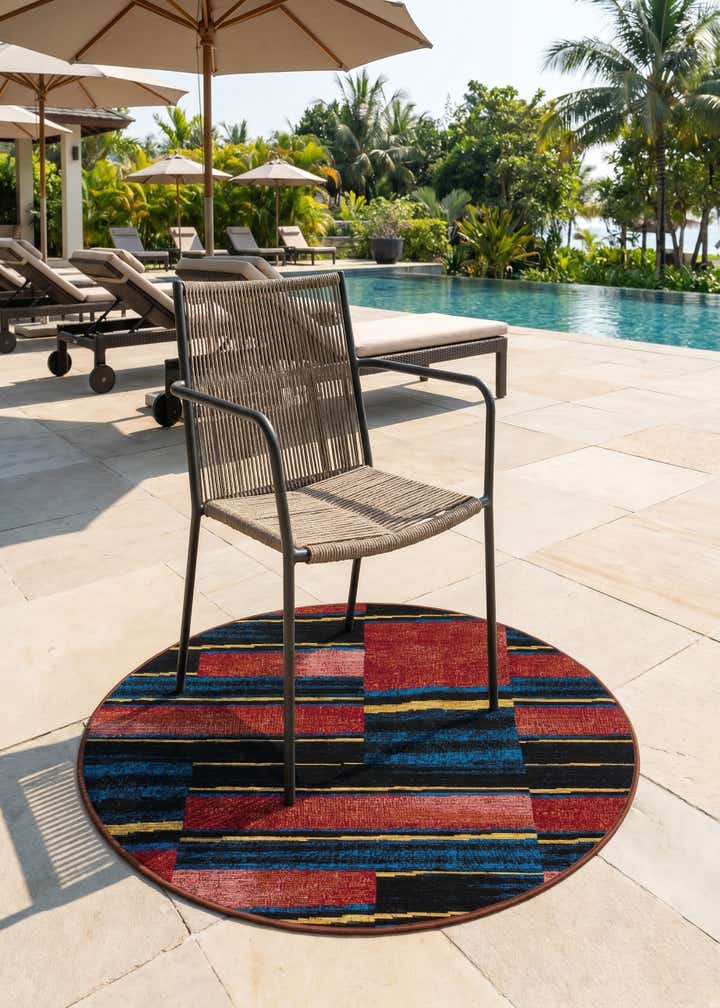 3' x 3' Easy-Clean Modern Indoor / Outdoor Round Rug