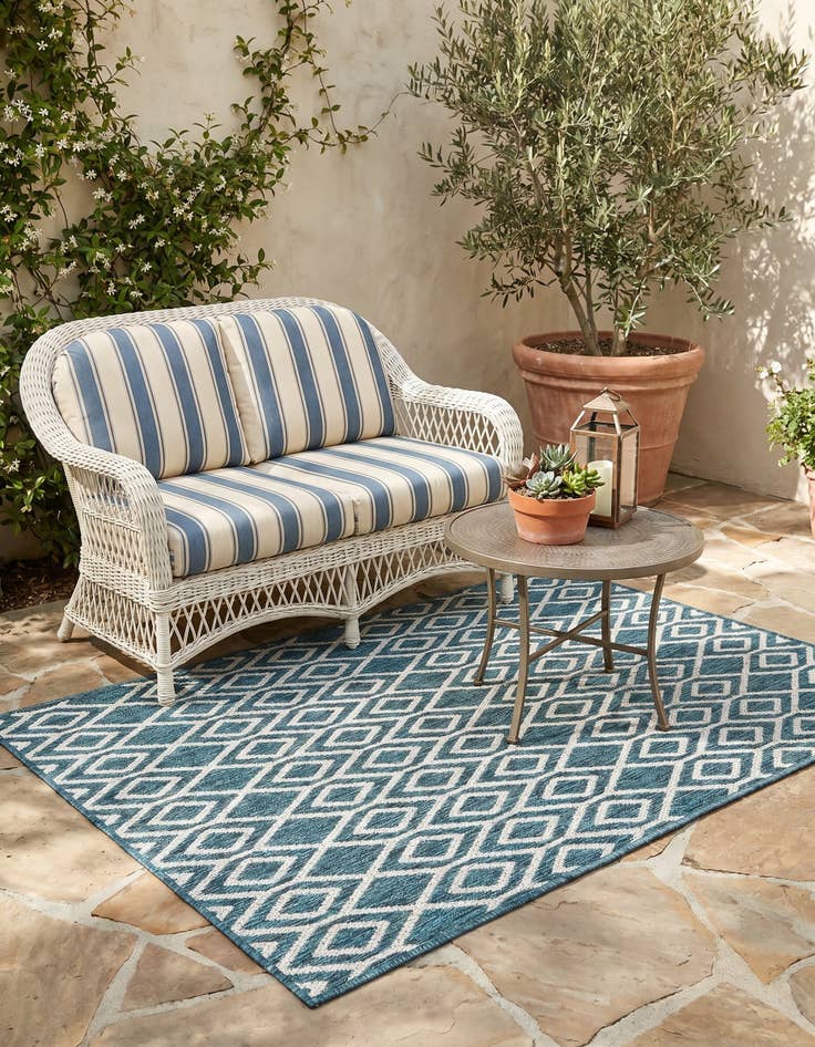 Detail image of 3' x 5' 3 Easy-Clean Jill Zarin Turks and Caicos Indoor / Outdoor Rug