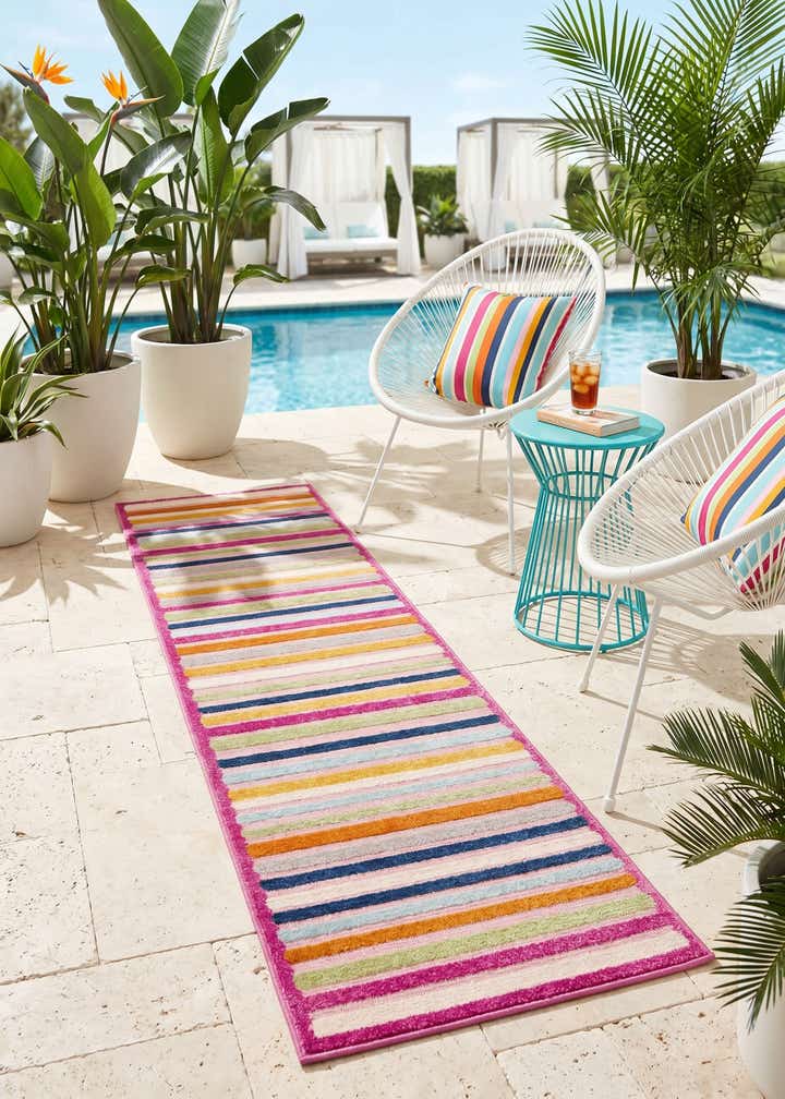 2' x 10' Easy-Clean Aruba Indoor / Outdoor Runner Rug