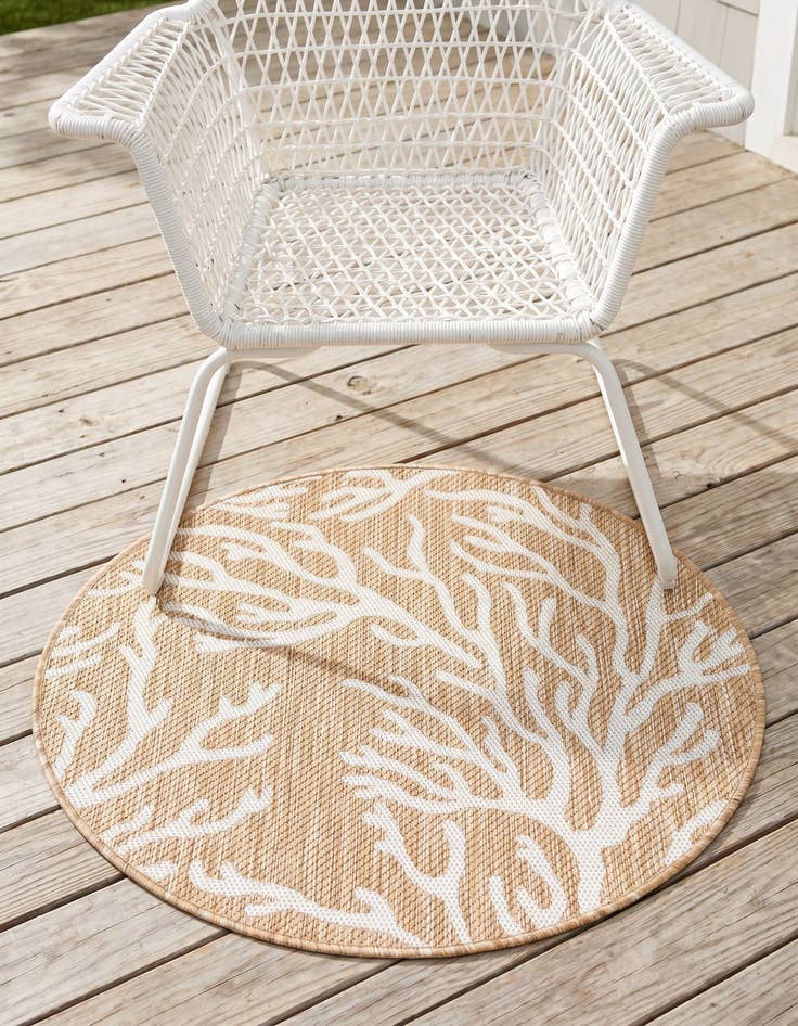 Detail image of 3' x 3' Easy-Clean Coastal Indoor / Outdoor Round Rug