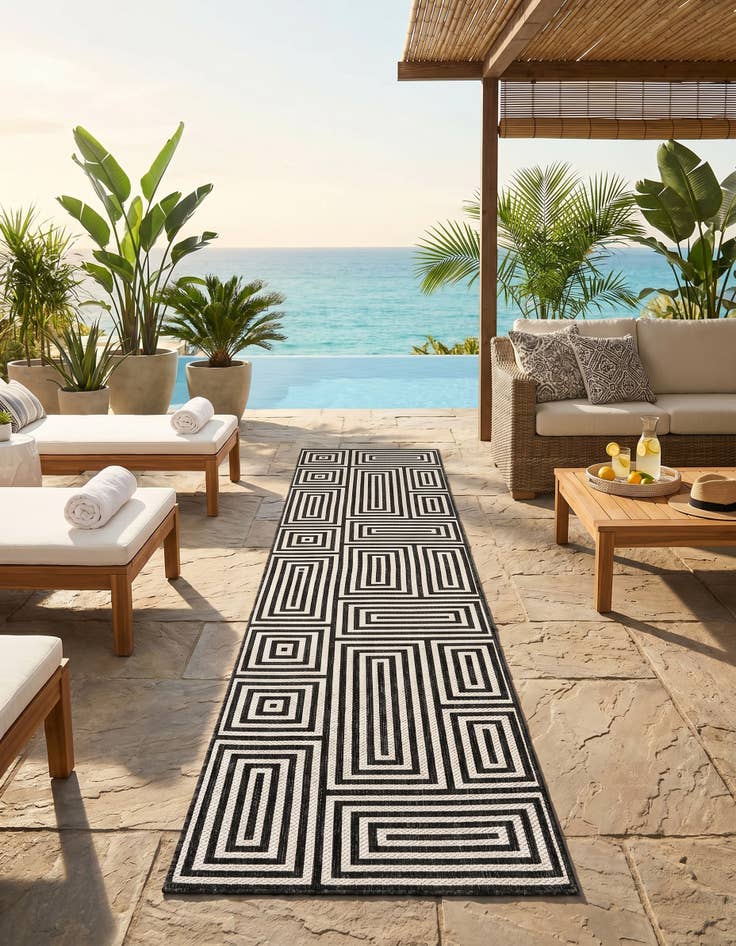 Detail image of 2' 7 x 12' Easy-Clean Modern Indoor / Outdoor Runner Rug