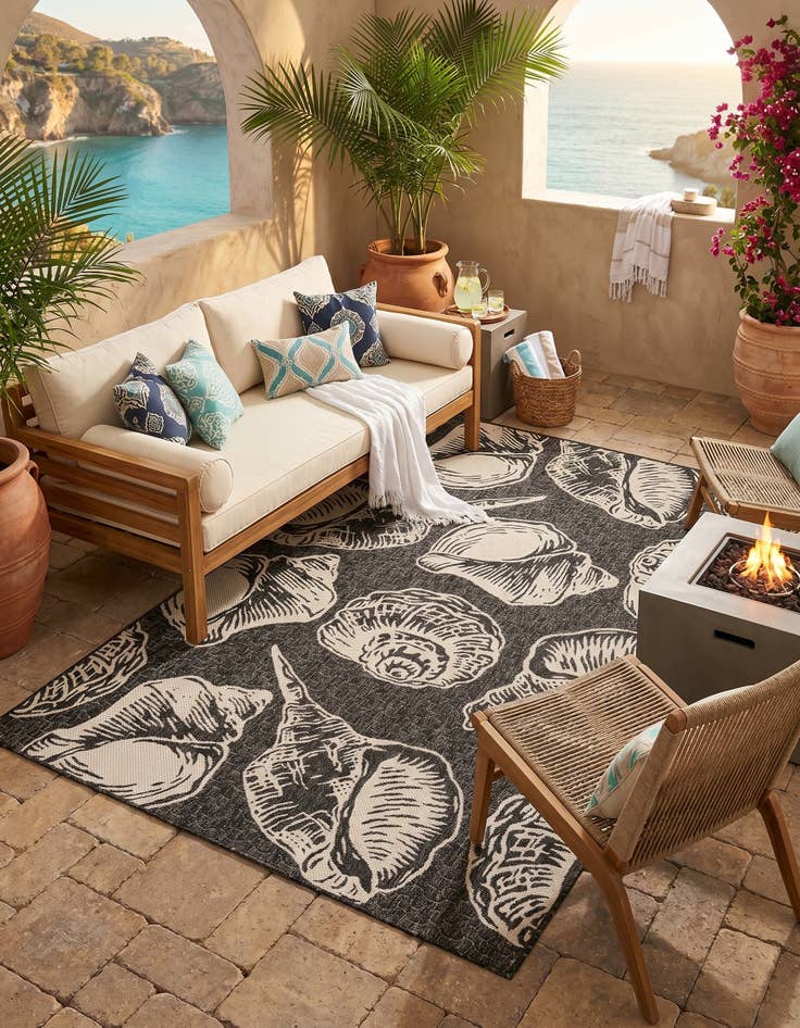Detail image of 6' x 9' Easy-Clean Coastal Indoor / Outdoor Rug