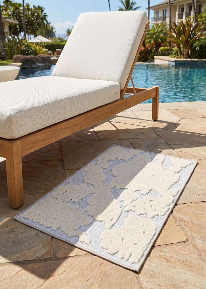 2' x 3' Easy-Clean Aruba Indoor / Outdoor Rug