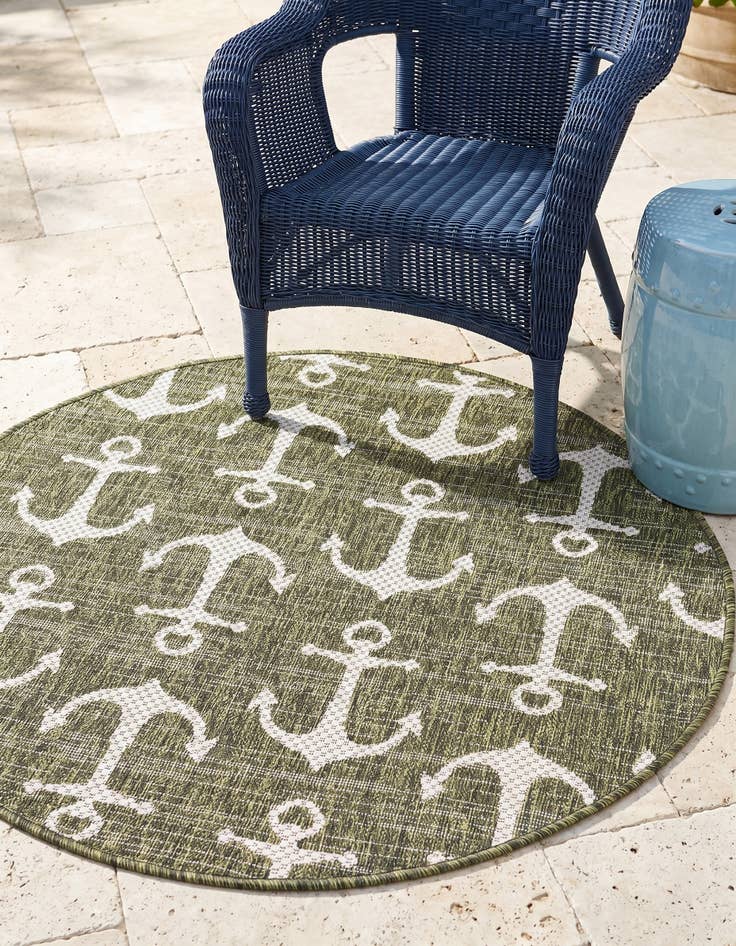 Detail image of 3' x 3' Easy-Clean Coastal Indoor / Outdoor Round Rug