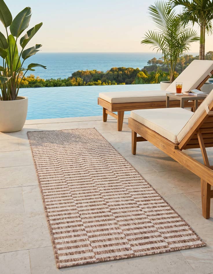 Detail image of 2' x 6' Easy-Clean Striped Indoor / Outdoor Runner Rug