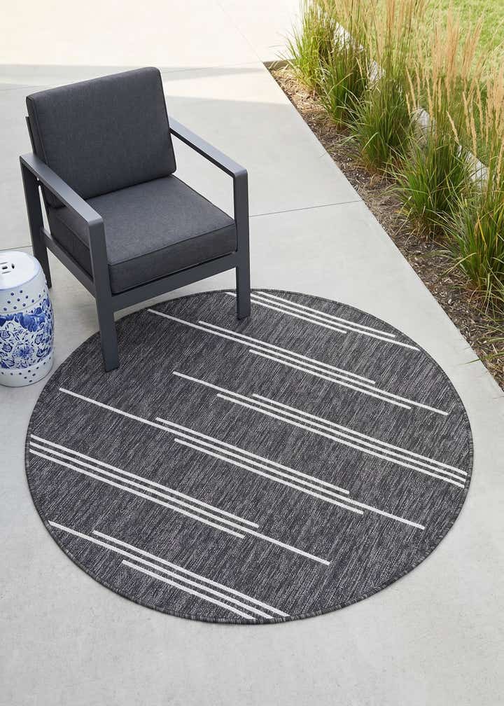 4' x 4' Easy-Clean Modern Indoor / Outdoor Round Rug