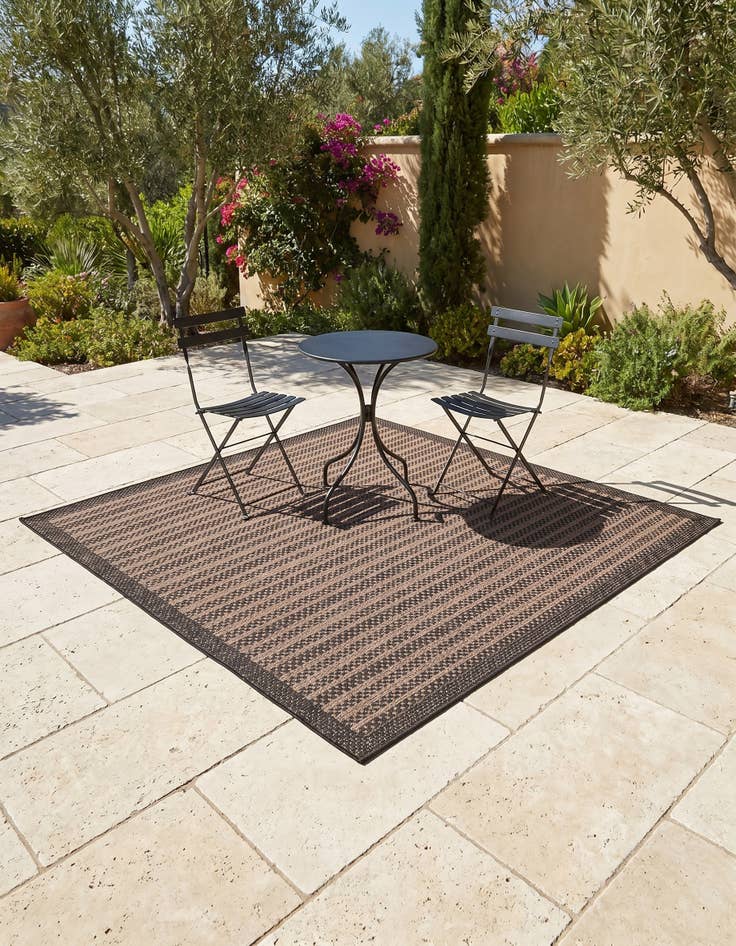 Detail image of 6' x 6' Easy-Clean Border Indoor / Outdoor Square Rug