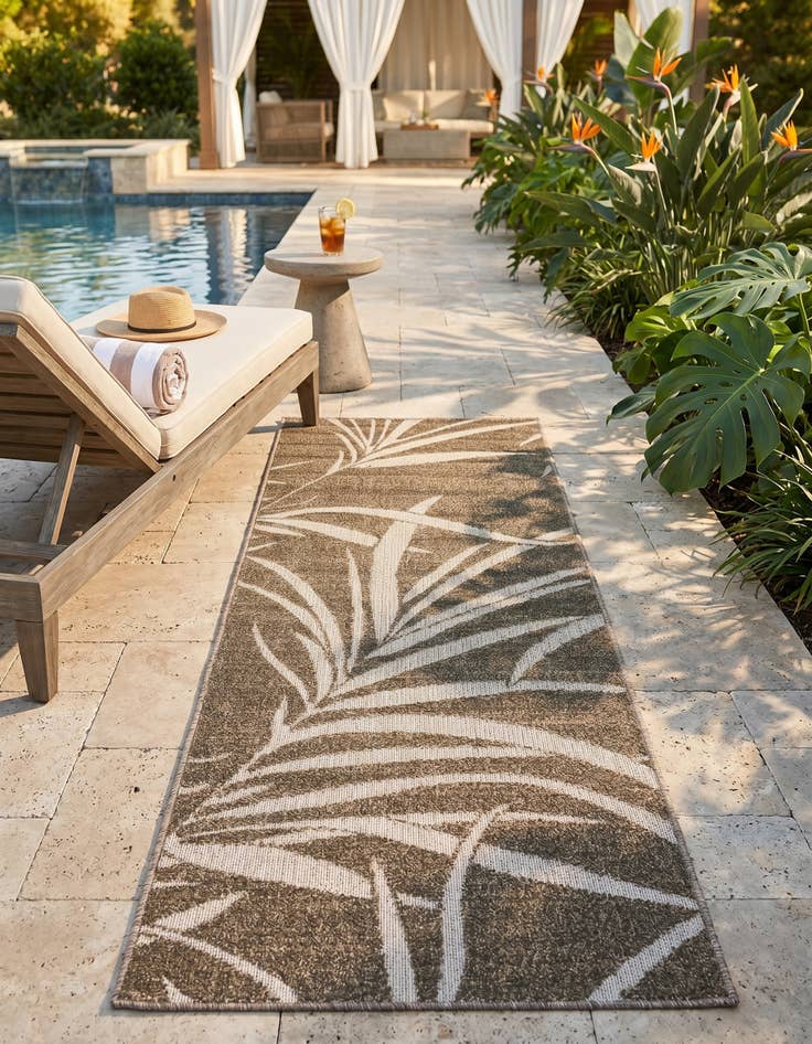 Detail image of 2' x 6' Easy-Clean Botanical Indoor / Outdoor Runner Rug