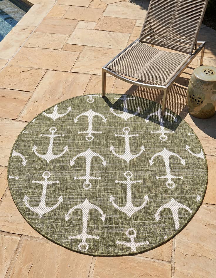 Detail image of 4' x 4' Easy-Clean Coastal Indoor / Outdoor Round Rug
