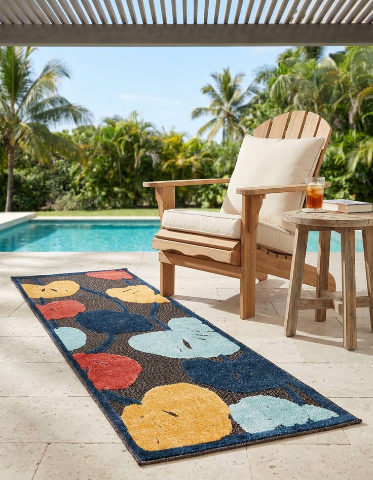 Detail image of 2' x 6' Easy-Clean Belize Indoor / Outdoor Runner Rug