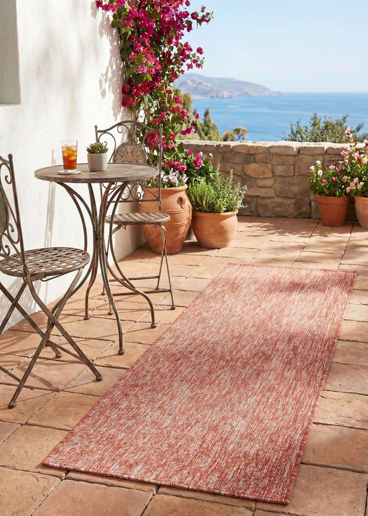 2' x 6' Easy-Clean Solid Indoor / Outdoor Runner Rug