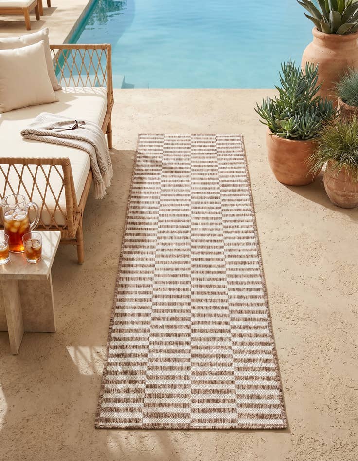 Detail image of 2' x 6' Easy-Clean Striped Indoor / Outdoor Runner Rug
