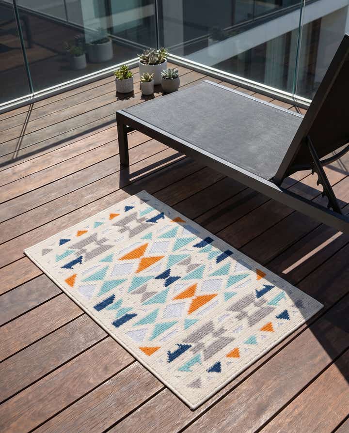 2' x 3' Easy-Clean Aruba Indoor / Outdoor Rug