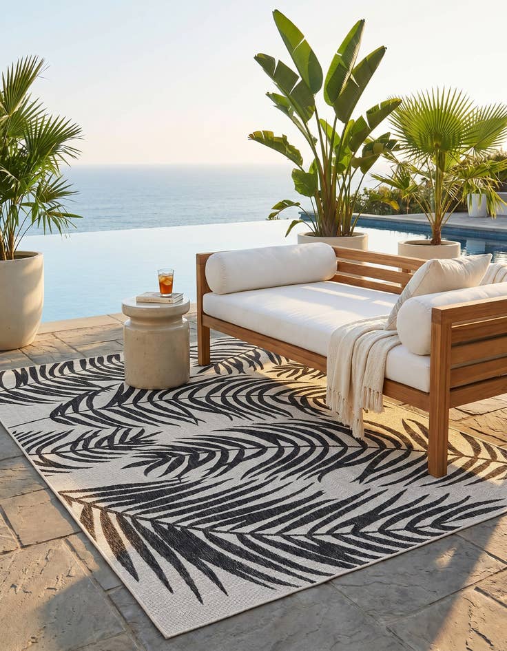 Detail image of 6' x 9' Easy-Clean Botanical Indoor / Outdoor Rug