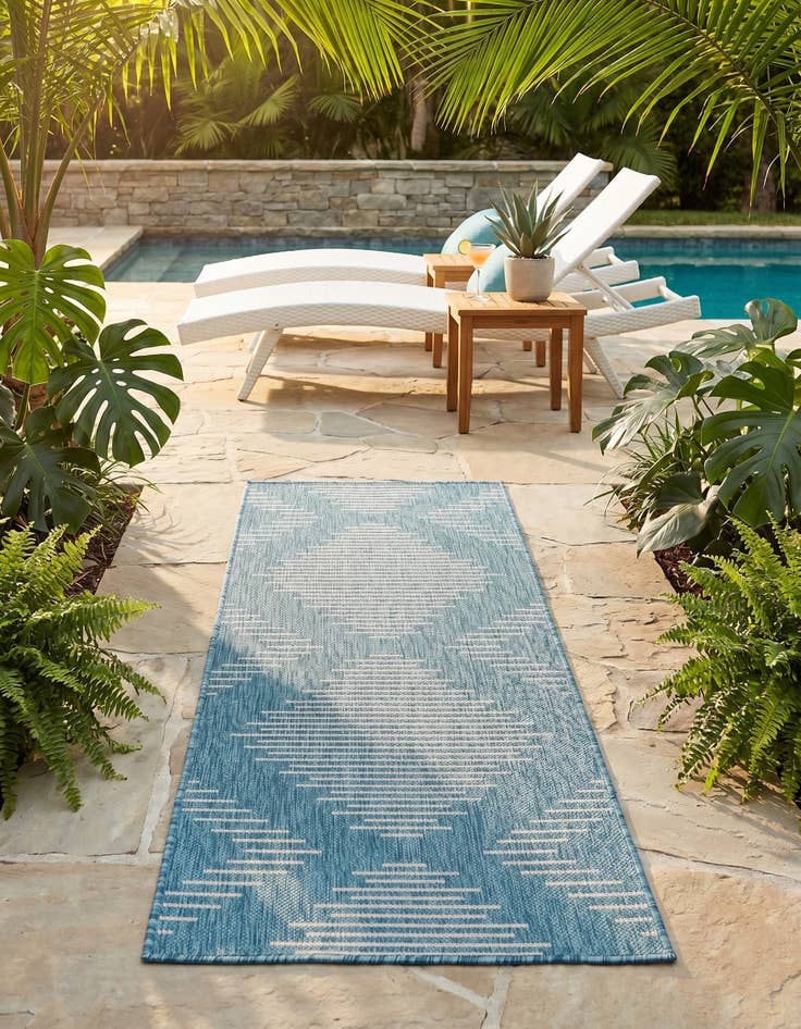 Detail image of 2' x 5' 3 Easy-Clean Modern Indoor / Outdoor Runner Rug