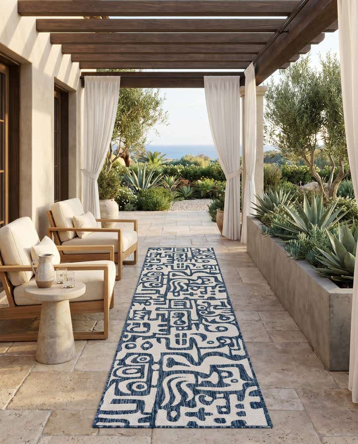 2' 7 x 12' Easy-Clean Modern Indoor / Outdoor Runner Rug