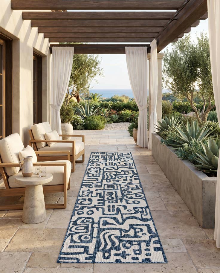Detail image of 2' 7 x 12' Easy-Clean Modern Indoor / Outdoor Runner Rug