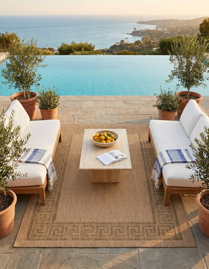 Detail image of 5' 3 x 8' Easy-Clean Border Indoor / Outdoor Rug