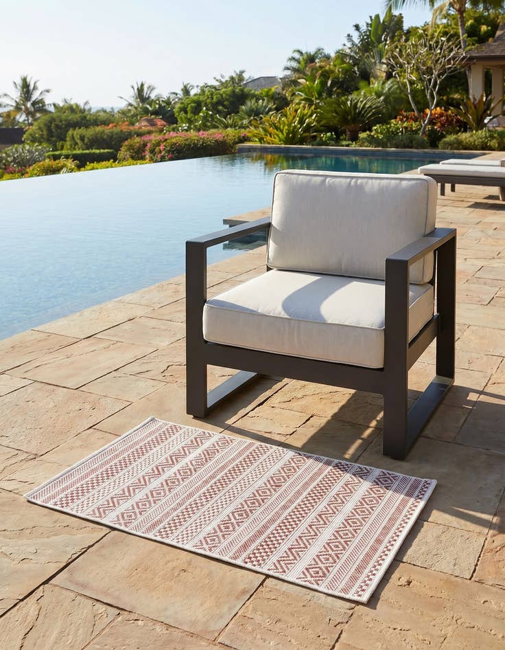 Detail image of 2' x 3' Easy-Clean Striped Indoor / Outdoor Rug