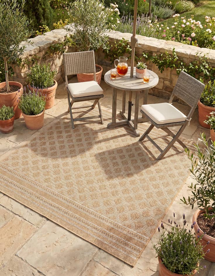Detail image of 5' 1 x 5' 1 Easy-Clean Trellis Indoor / Outdoor Square Rug