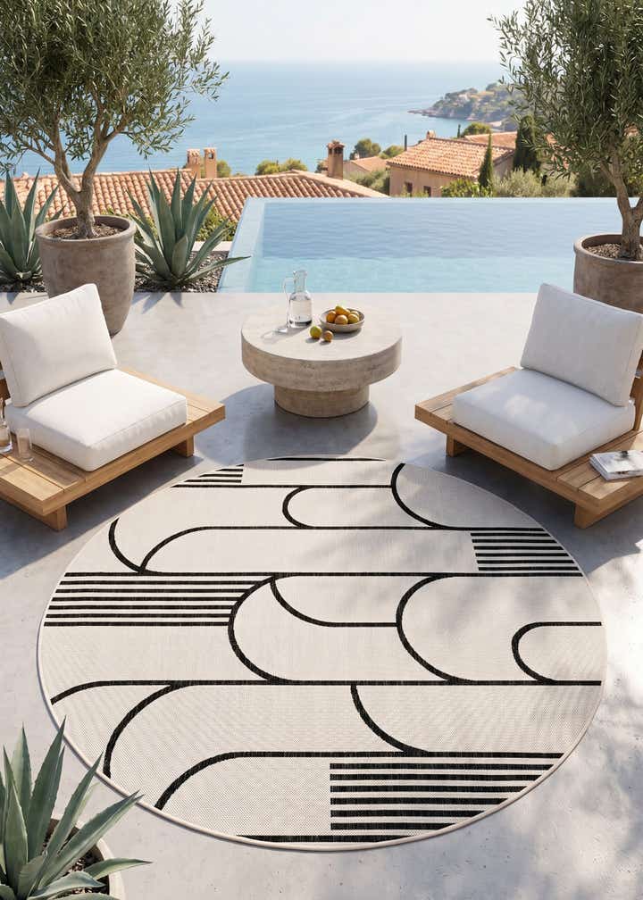6' x 6' Easy-Clean Modern Indoor / Outdoor Round Rug