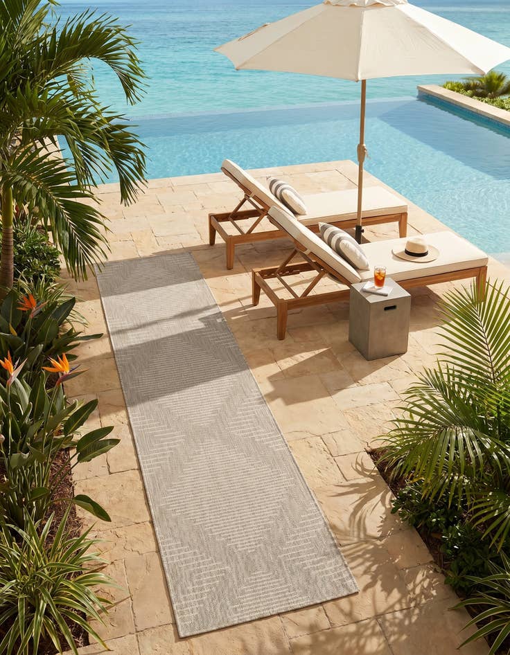 Detail image of 2' x 8' Easy-Clean Modern Indoor / Outdoor Runner Rug